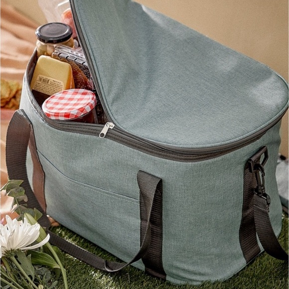 DSW Sage Green Cooler - Picture 7 of 11